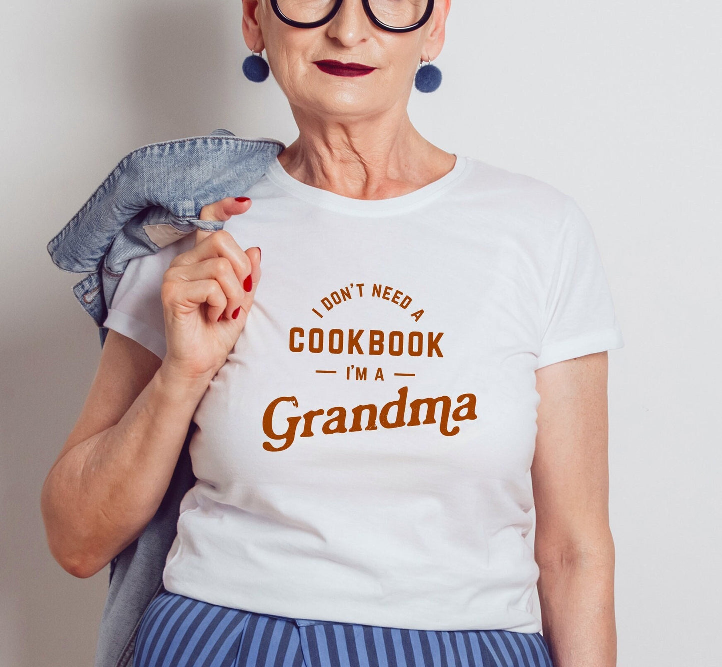 Grandma doesn’t need a cookbook shirt