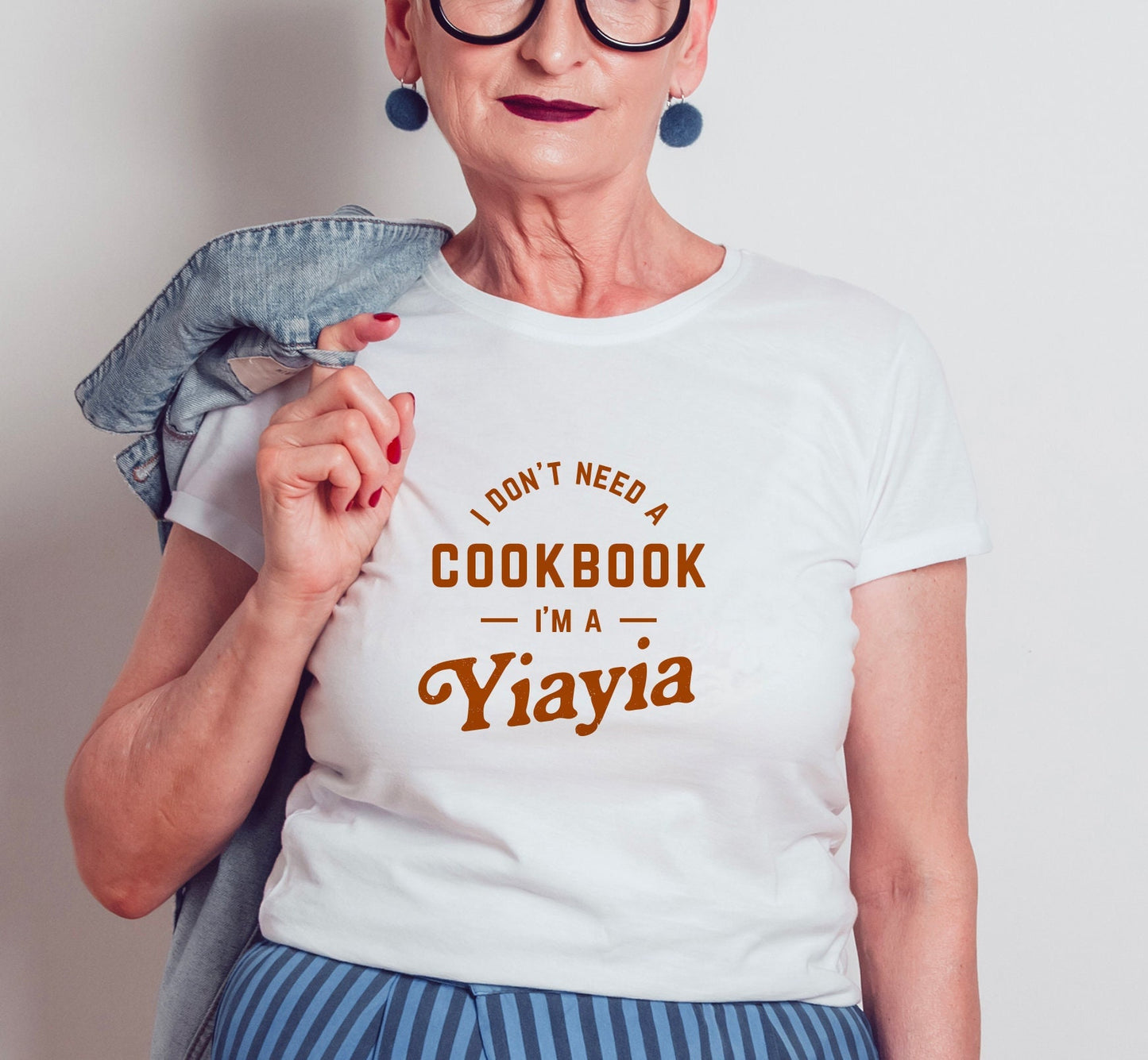 Yiayia doesn’t need a cookbook shirt