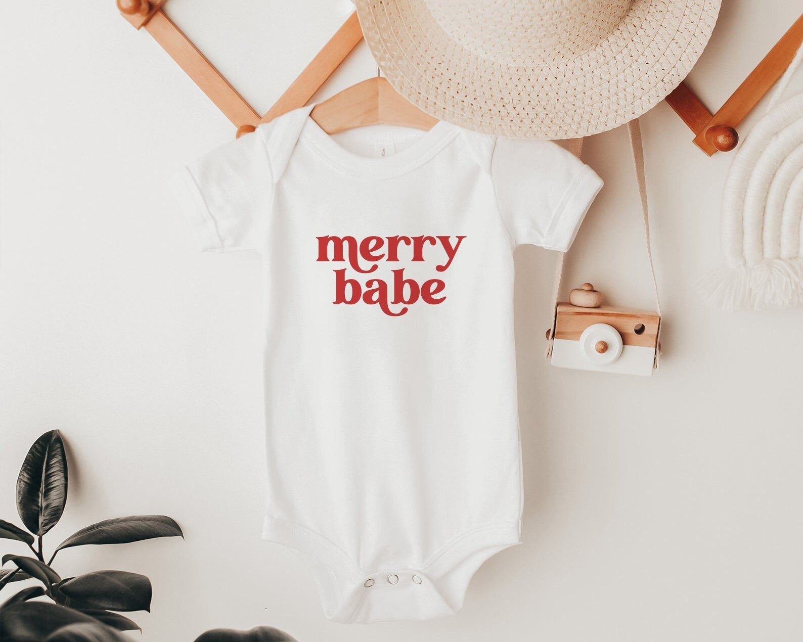 Matching Christmas Family Shirts, Retro Family Christmas Tees, Minimal Christmas Family Tees, Merry Mama and Mini, Christmas Mommy And Me,