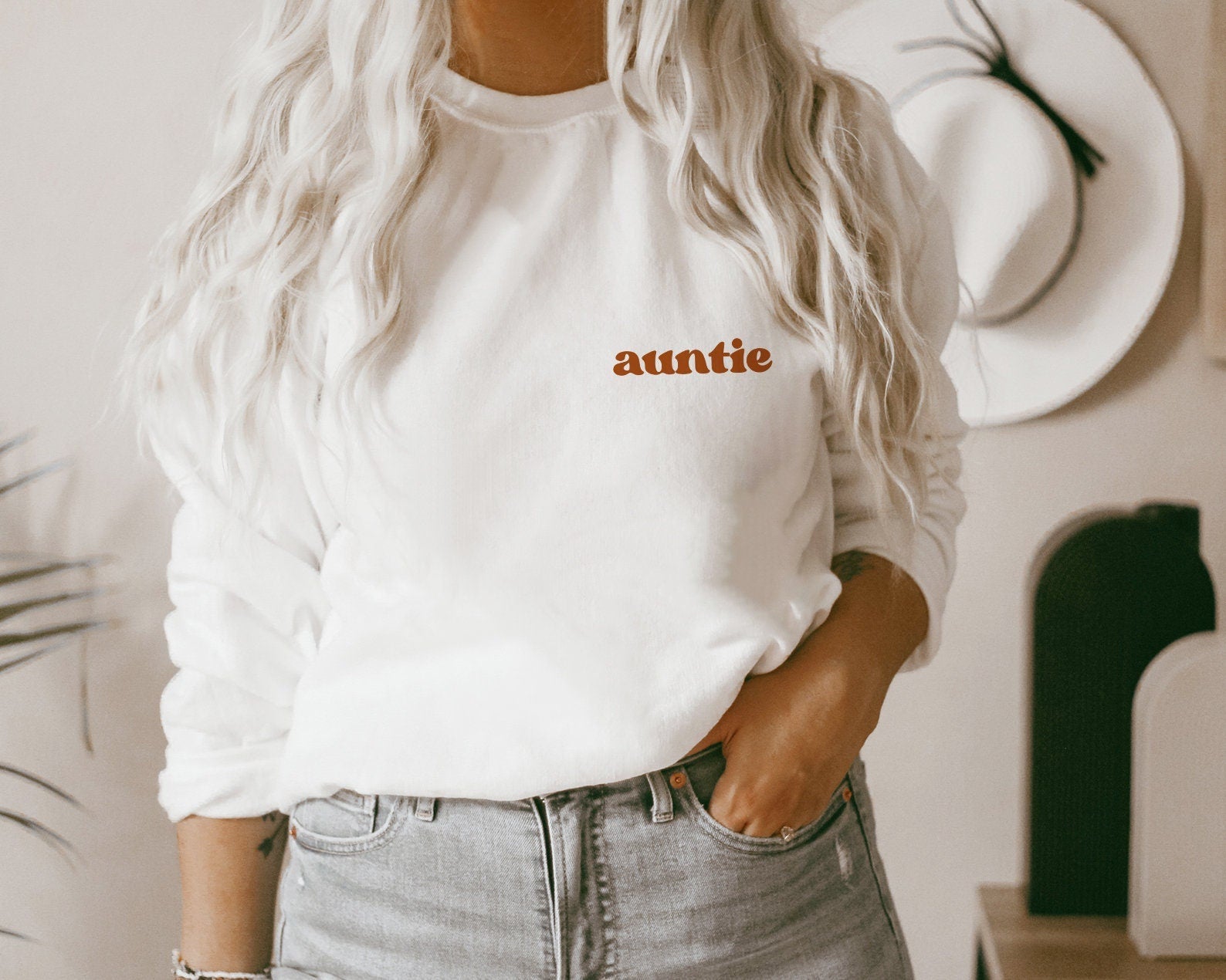 Auntie Shirt, Shirt For Aunt, Aunt TShirt, Auntie Gift Niece Nephew Retro Announcement Shirt, Retro Aunt T Shirt, Pregnancy Reveal to Aunt